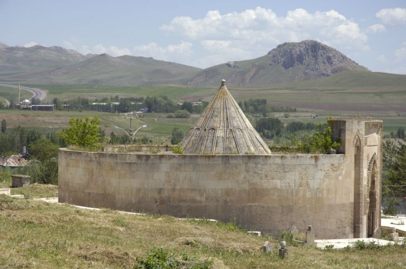 Tercan 2800.jpg