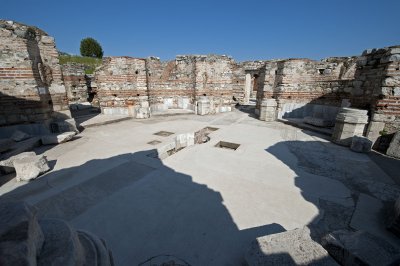 Selcuk Basilica of St John the Apostle March 2011 3229.jpg