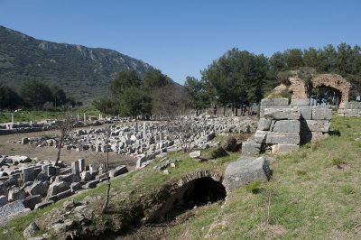 Ephesus March 2011 3509.jpg