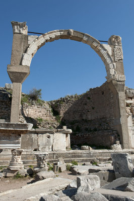Ephesus March 2011 3742.jpg