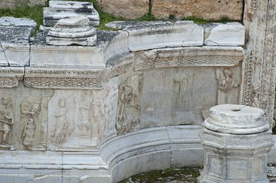 Hierapolis March 2011 4934.jpg