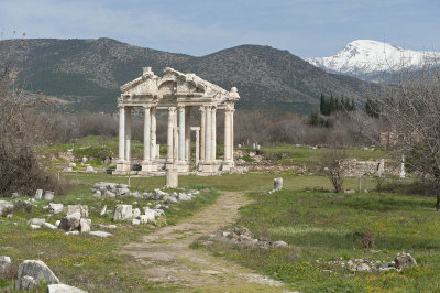 Aphrodisias March 2011 4582.jpg