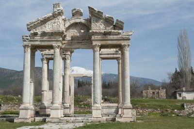 Aphrodisias March 2011 4588.jpg