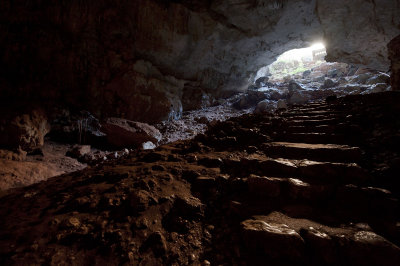 Heaven and hell and cave December 2011 1479.jpg