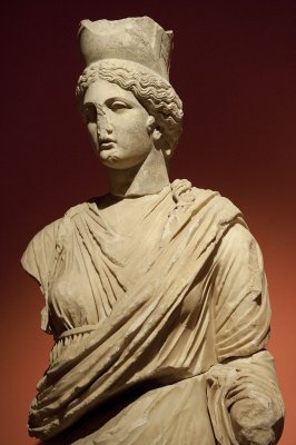 Antalya museum Tyche 3081.jpg