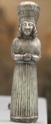 Antalya museum Statuette of possibly priestess 2987.jpg