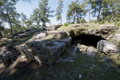 Lyrbe maybe cistern or grave 4394.jpg