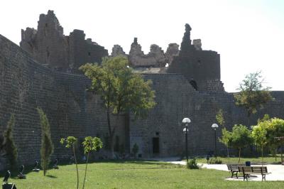 Diyarbakir wall 2611