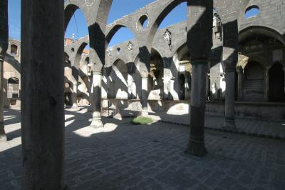 Diyarbakir Armenian church 2831