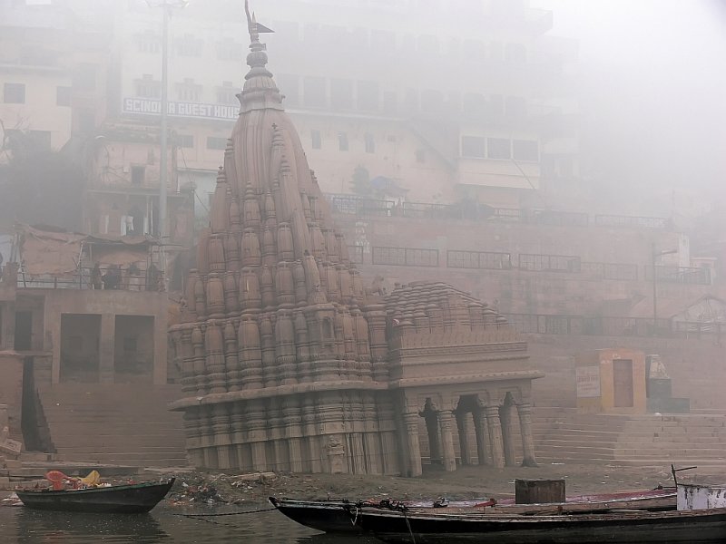 Indias Version of the Leaning Tower of Pisa