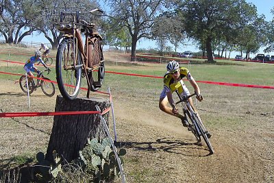 Nathaniel at Cycle Haus cyclocross race in Fredricksburg, TX