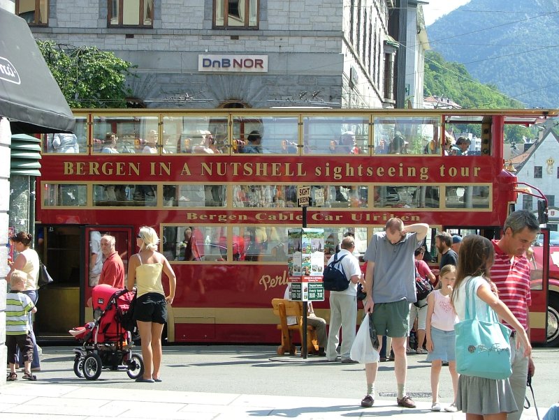 The Free bus to the Cable Car