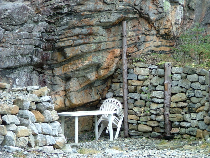 The END - Waiting Chairs or Erotic Chairs ?