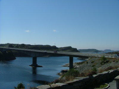 12 meters bridge-Resting area north of Misje-Svelgen Bru-You are now in ygarden