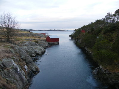 Northern view from the bridge of Herdlevaer