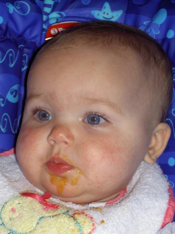 AprilMarchSallyJoFriends06 eatin.jpg