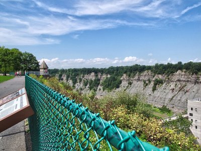 P8276411_lzn2.jpg