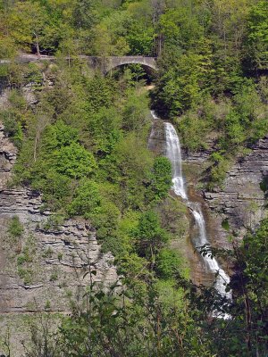 Deh-ga-ya-soh Falls