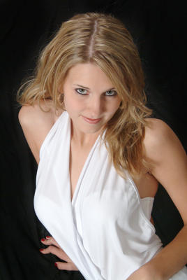 Kate2_256.jpg