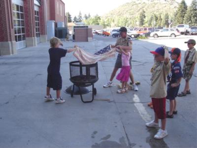 010 Flag Retirement June 14 2006 8.jpg