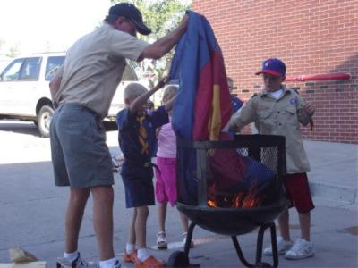 011. Flag Retirement June 14 2006 10.jpg