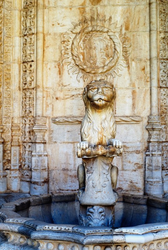 Jerónimos Monastery 003