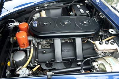 Engine 1967 Ferrari 330 GTS