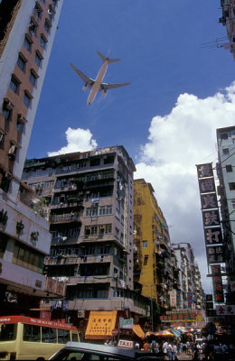 Old Airport Flight Approach over Kowloon 1990's