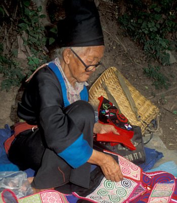 Sewing on the street