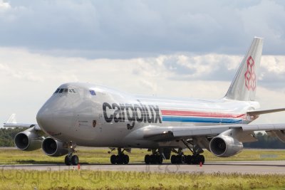 Cargolux 747-400