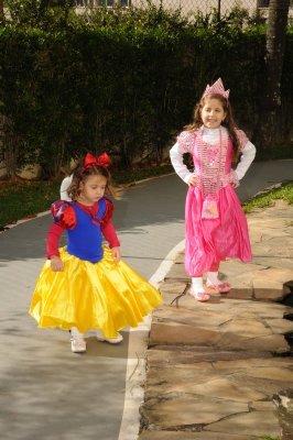 Branca de Neve e Princesa Aurora - Maio 2012