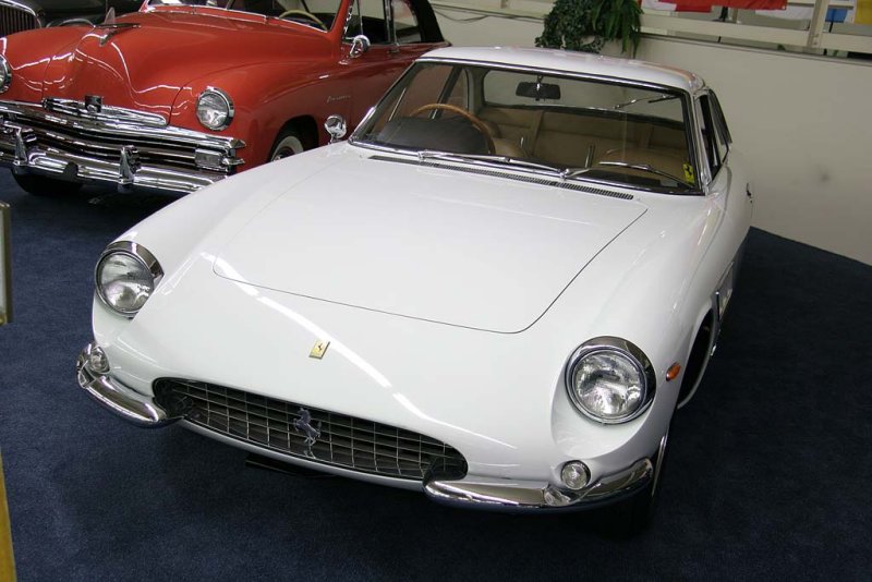 1966 Ferrari 500 Superfast