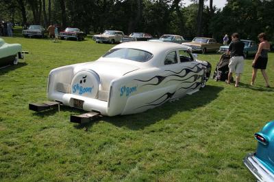 1951 Ford 2-Door Custom