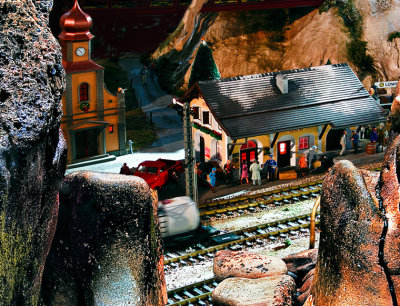 Chuck Murphy, Mountain Train Station