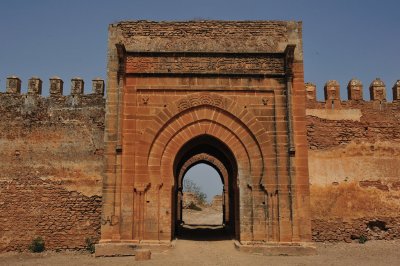 On the road : Ruins of the Kasbah of Boulaouane