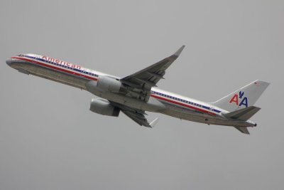 American Airlines Boeing 757 with winglets