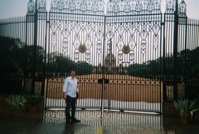 India Presidential gate.jpg