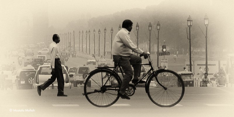 Street Scene - Delhi, India