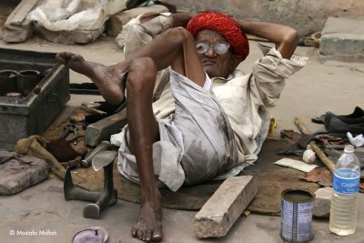 Shoemaker - Amber Fort Village, Jaipur, India