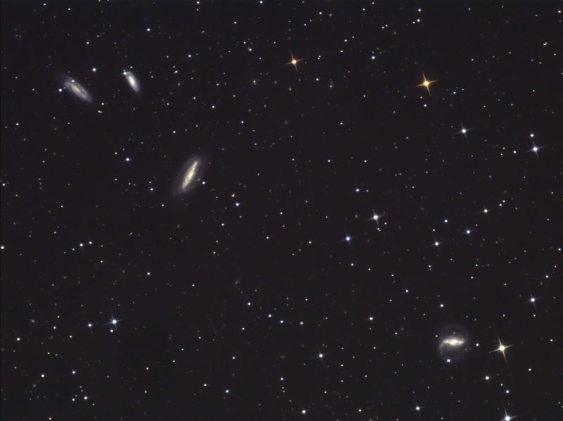 Galaxy cluster in Grus LRGB