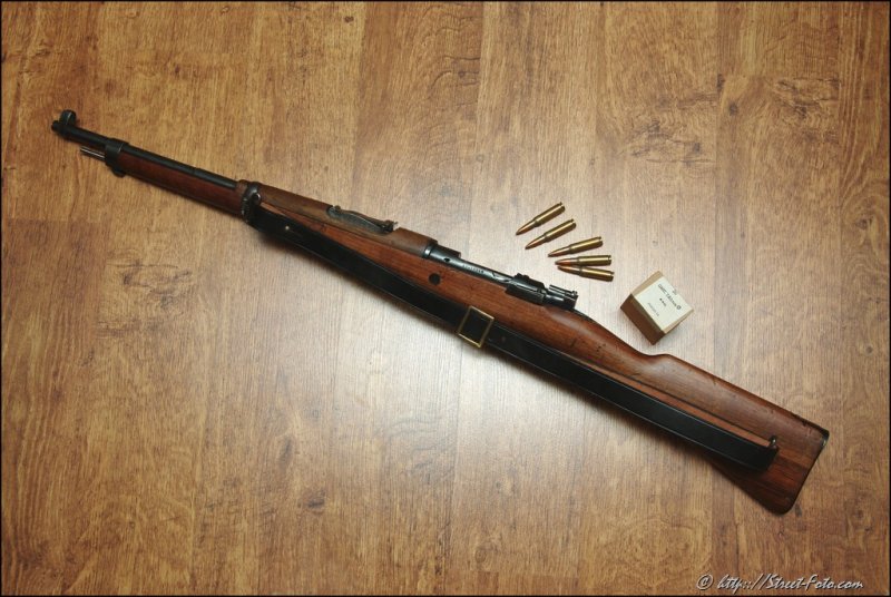 Spanish Mauser model 1916 short rifle. view all of amirko's galleries....