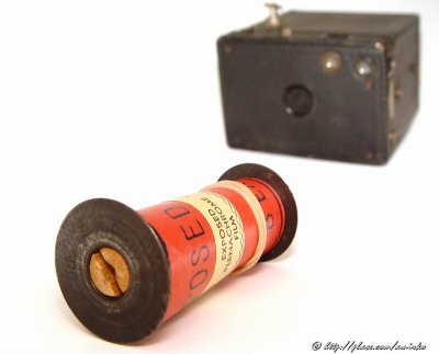 116 Alfa Plenachrome roll and Kodak Brownie 2A camera