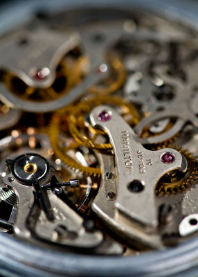 19-Jewels-web.jpg