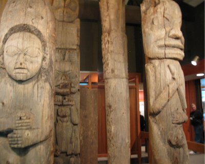 totems detail