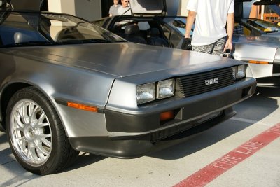 DeLorean Row