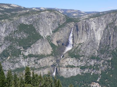 Panoramic View of the World Fifth Highest Waterfall (P1000465.JPG)