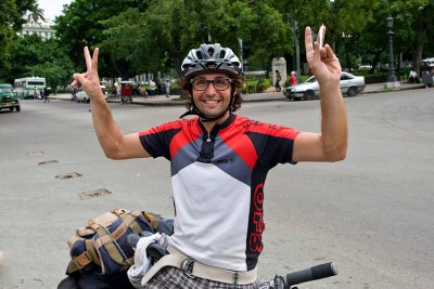 A nice fellow from Spain cycle touring Cuba !