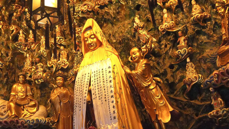 Buddhist temple, Shanghai