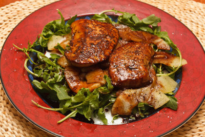 Sauteed Hudson Valley foie gras with sous vide Golden Delicious apples and port/balsamic sauce over bed of arugula