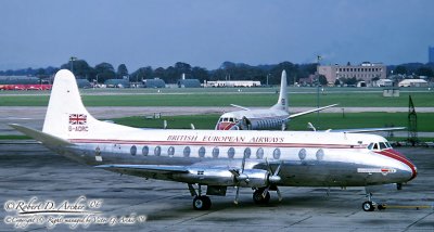 2094 Viscount 802 G-AORC.jpg